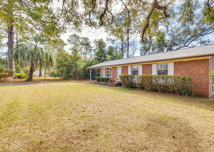 4 Mi To Fsu! Family Gem W/ Deck In * Tallahassee