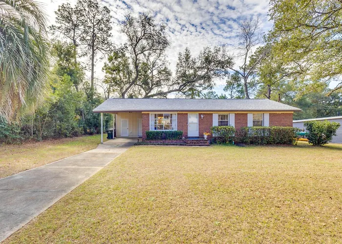4 Mi To Fsu! Family Gem W/ Deck In Сasa de vacaciones Tallahassee